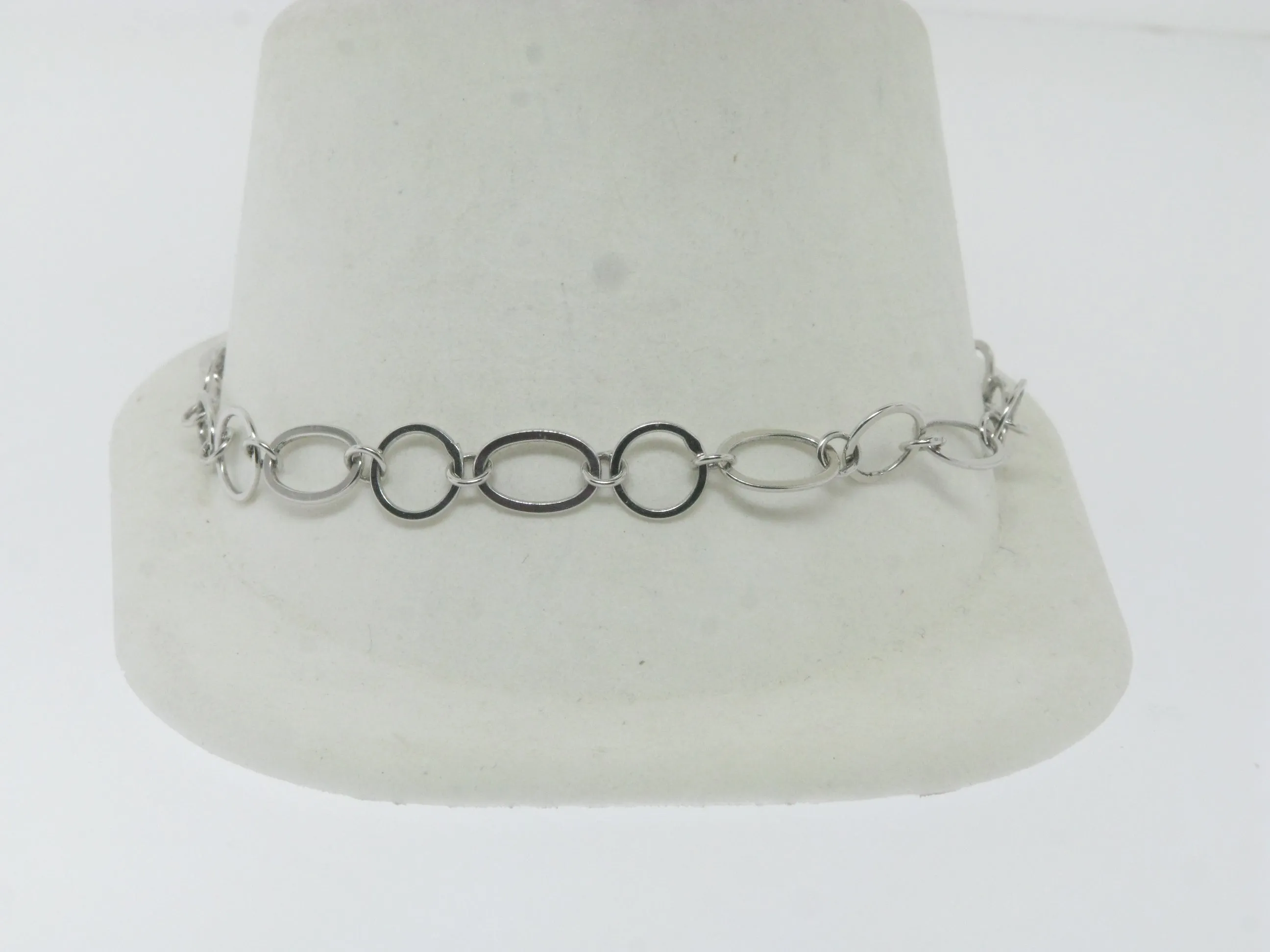 14K White Gold 7" Flat Oval and Round Link Bracelet (Brand New Sale Jewelry)