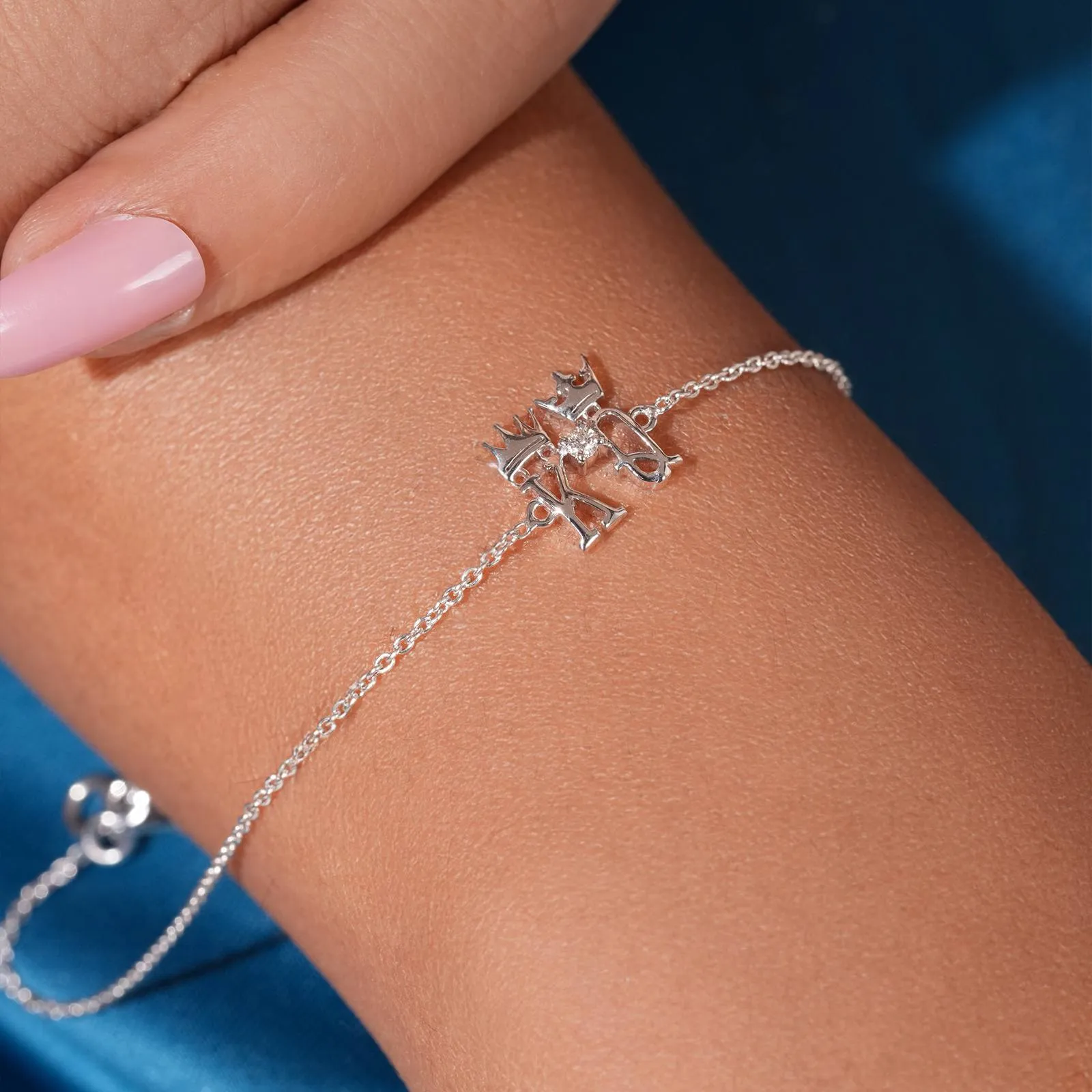 18k Kind and Queen Natural Diamond Bracelet
