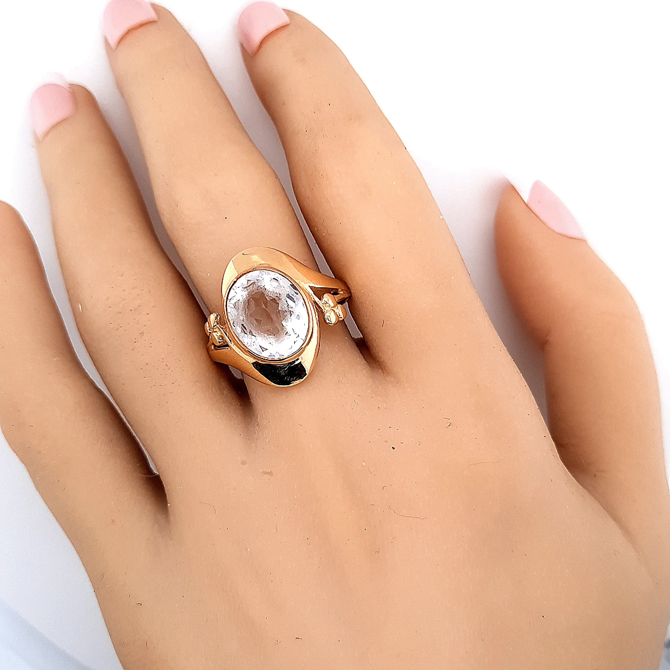5.00ct Spinel 14ct Yellow Gold Ring