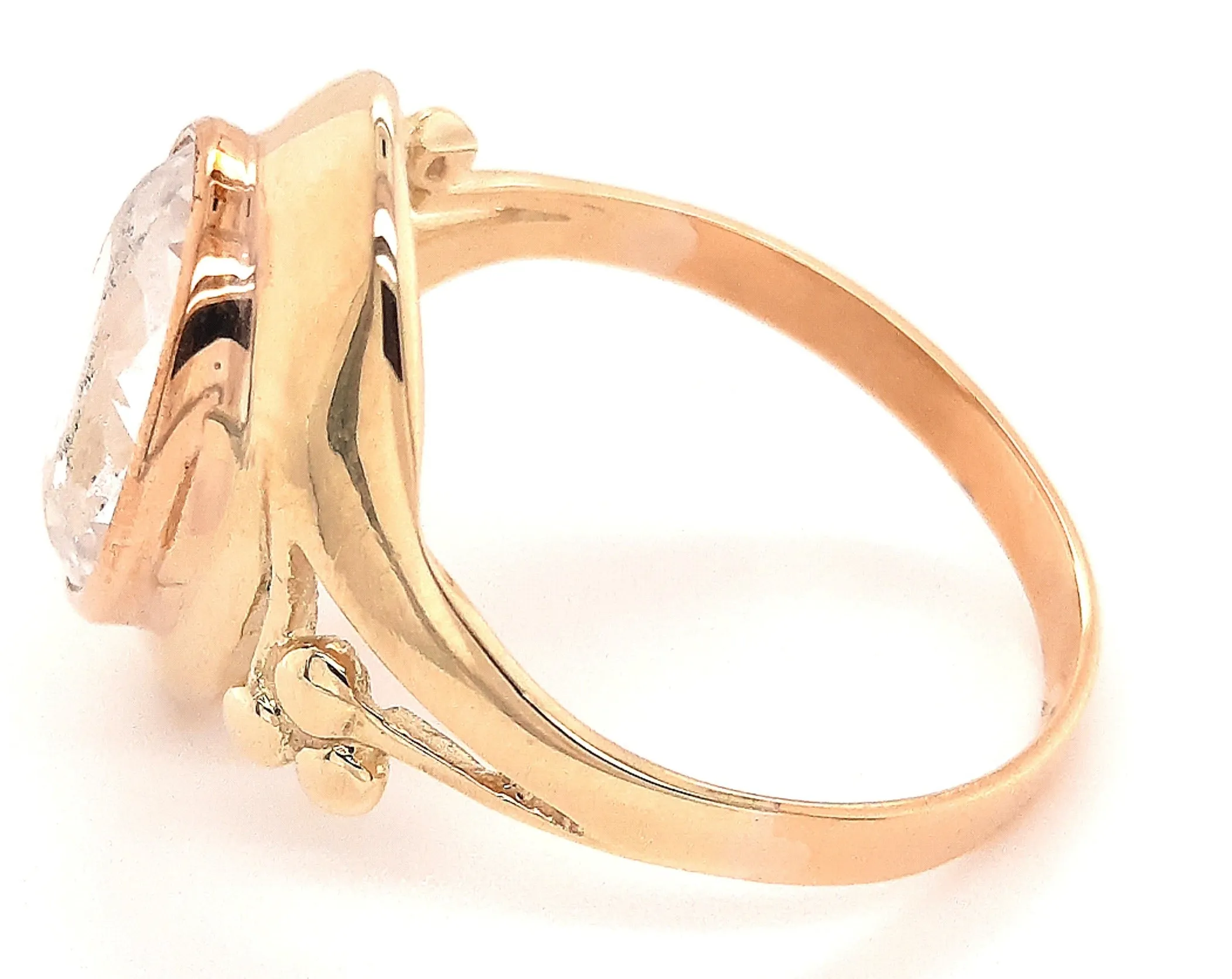 5.00ct Spinel 14ct Yellow Gold Ring