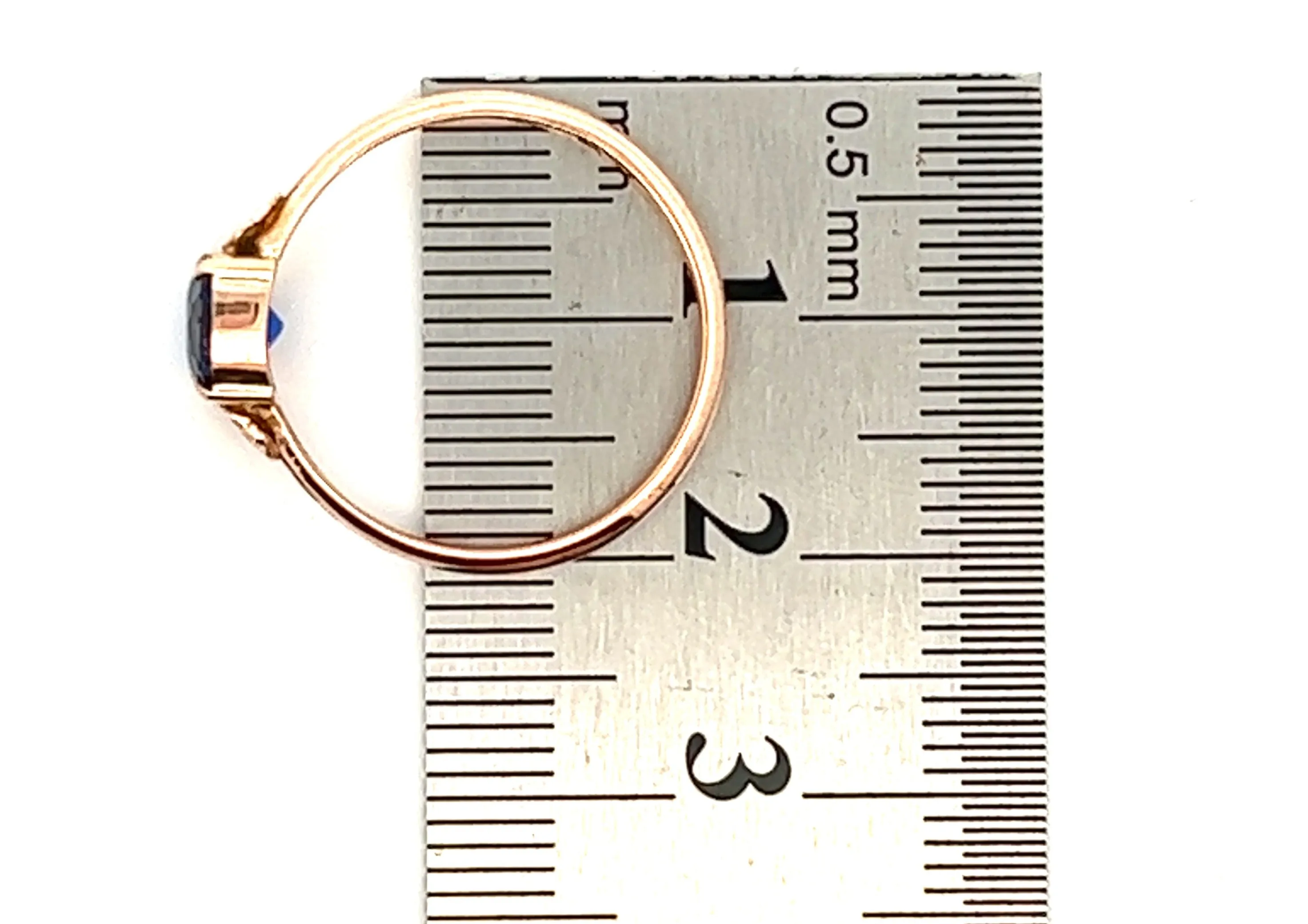 9ct Yellow Gold & Spinel Vintage Ring