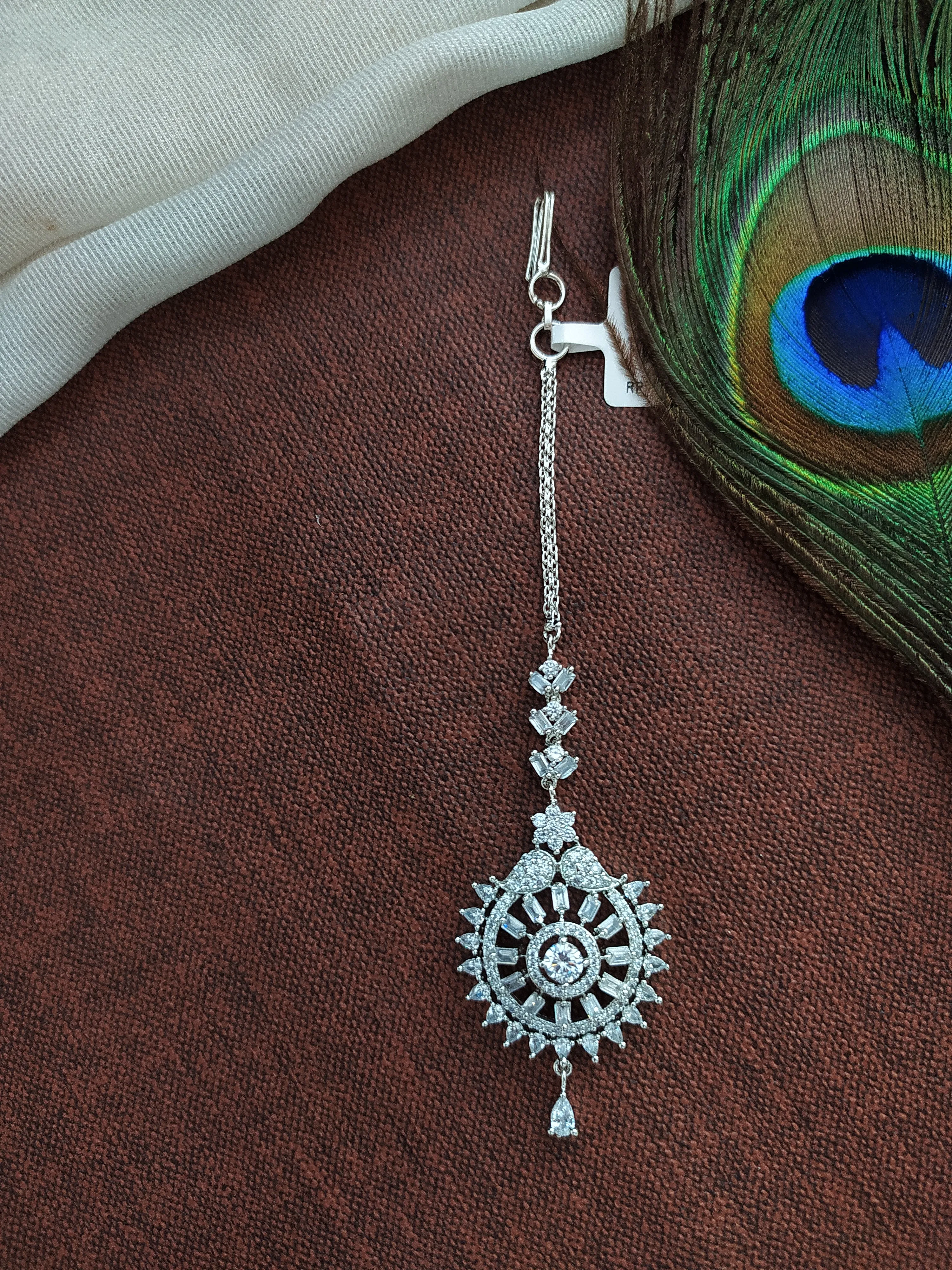 Ad & Zircon Stones Tikka With Three Different Shades