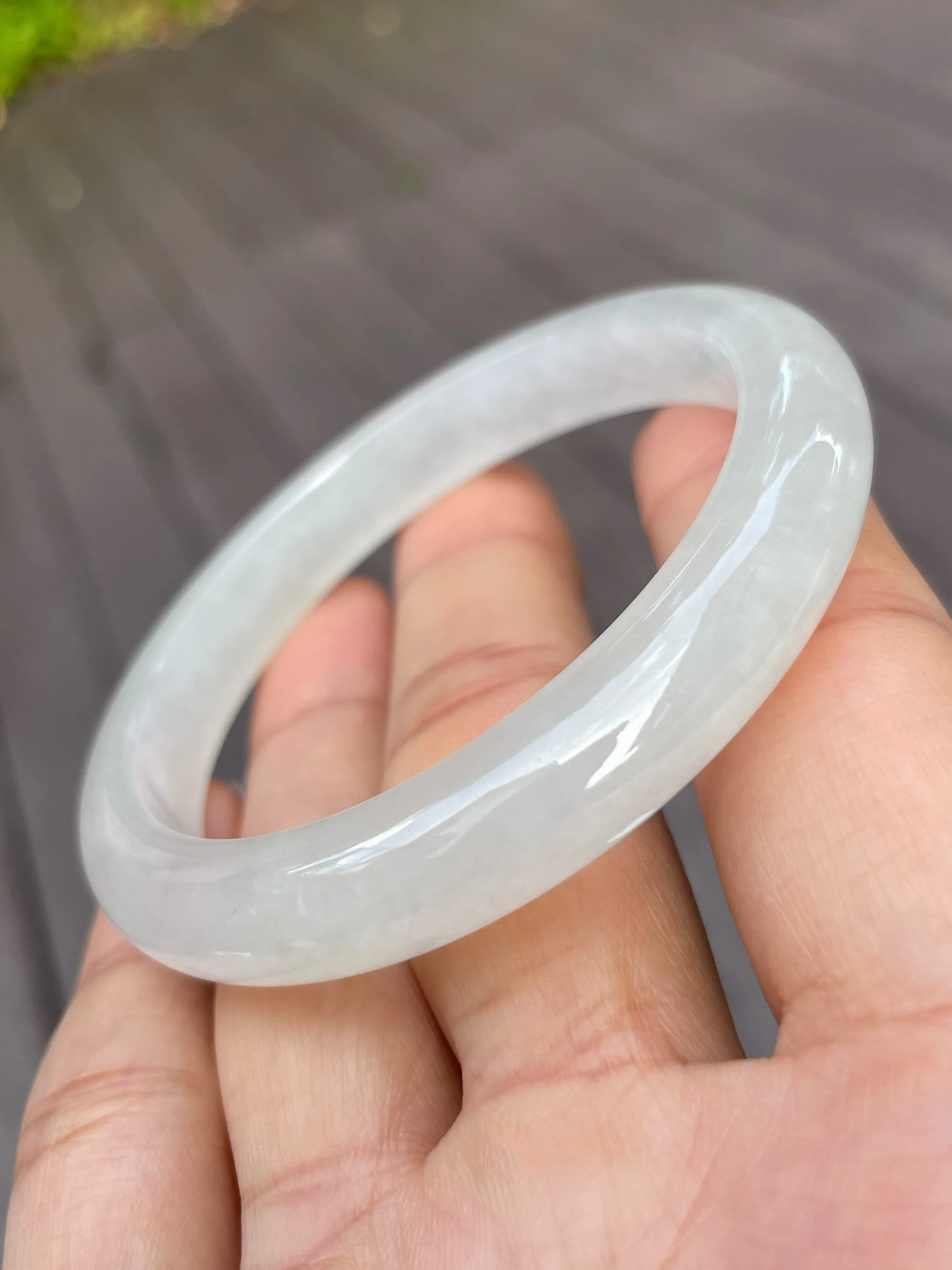 Icy Jadeite Bangle | 55mm (NJBA066)