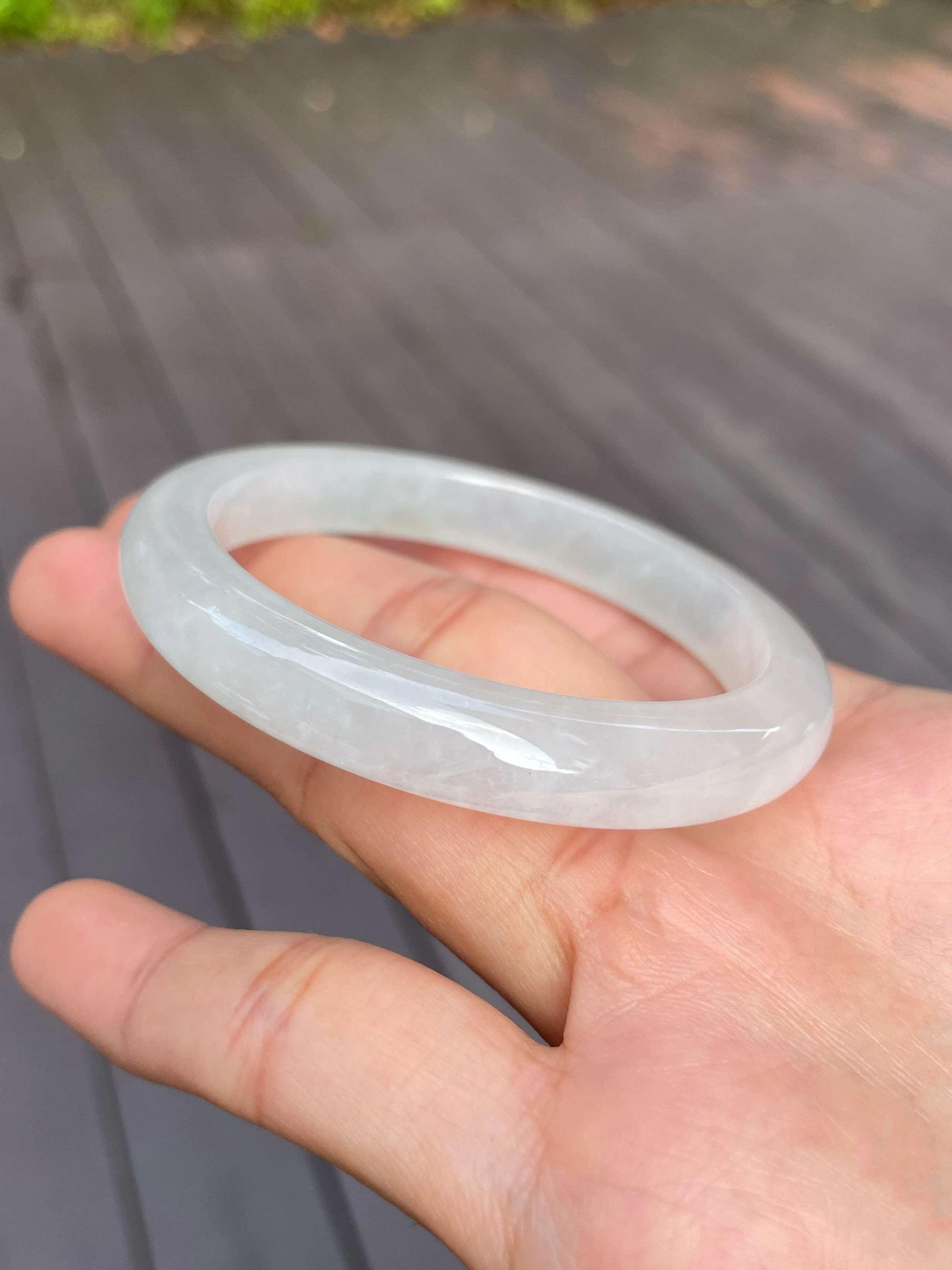 Icy Jadeite Bangle | 55mm (NJBA066)
