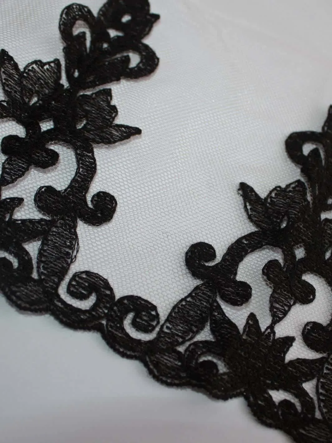 Onyx Balcony Bra Curve