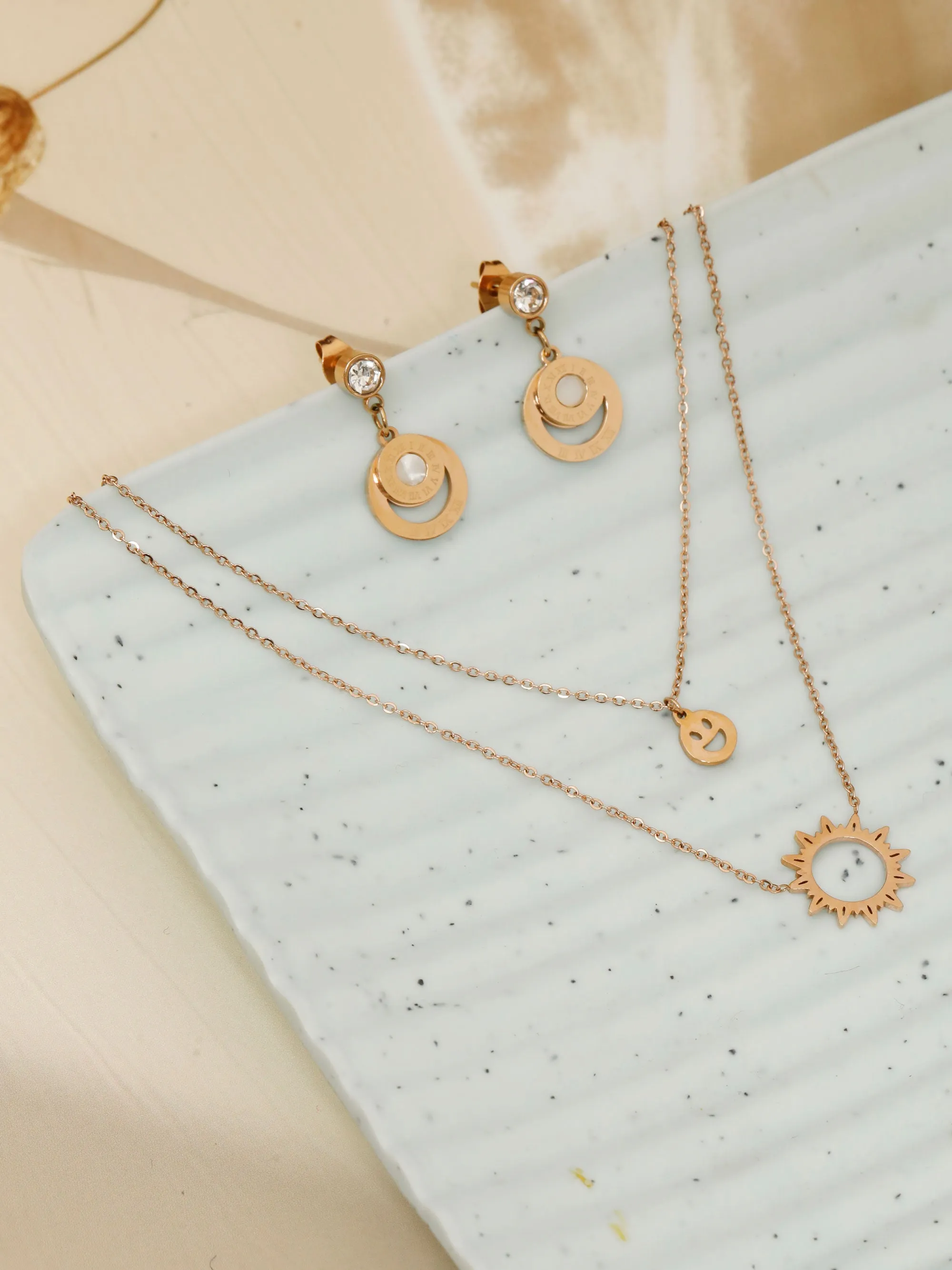 Regal Charm Set