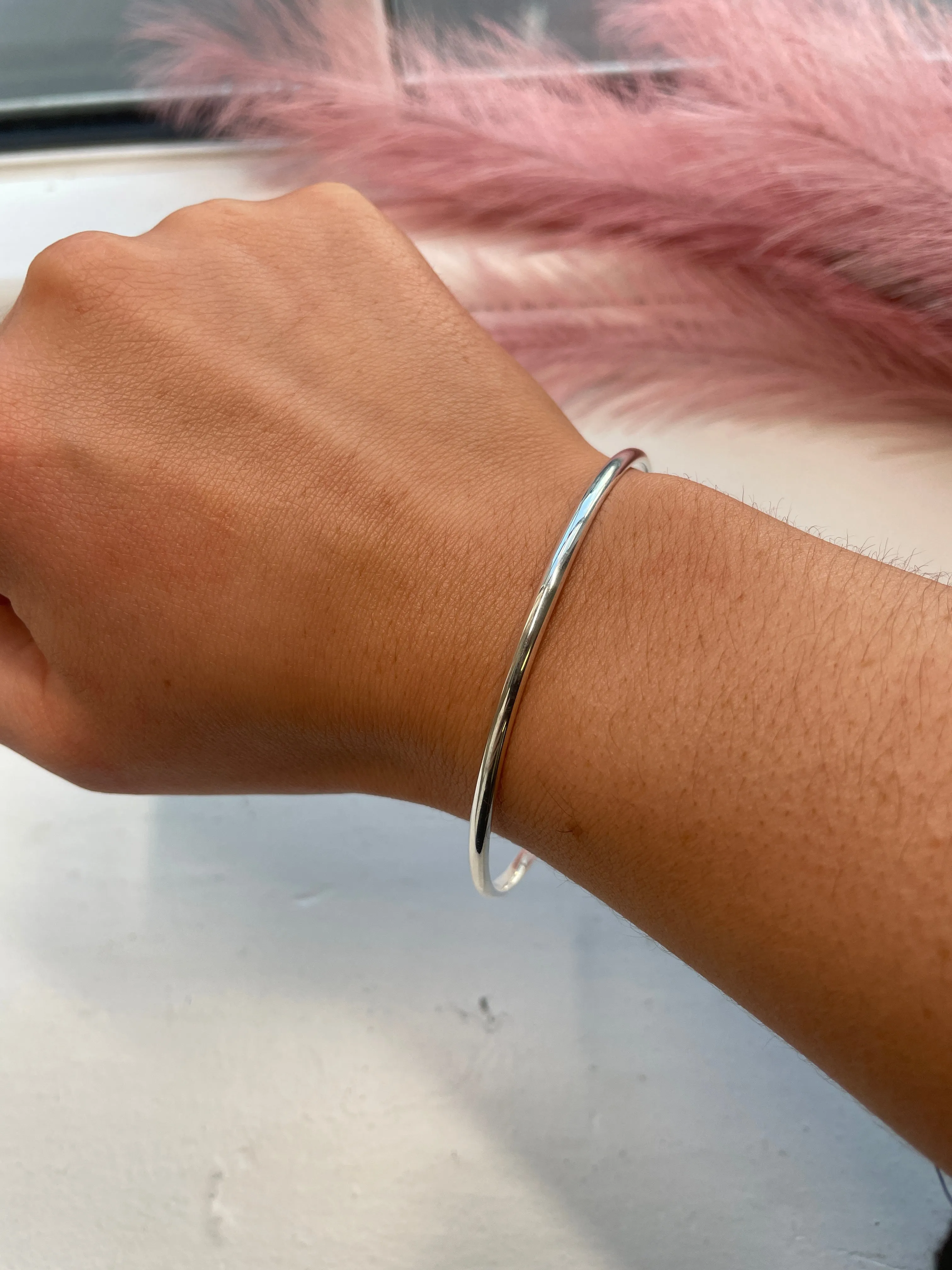 Tadgh Óg Sterling Silver D Shape Bangle