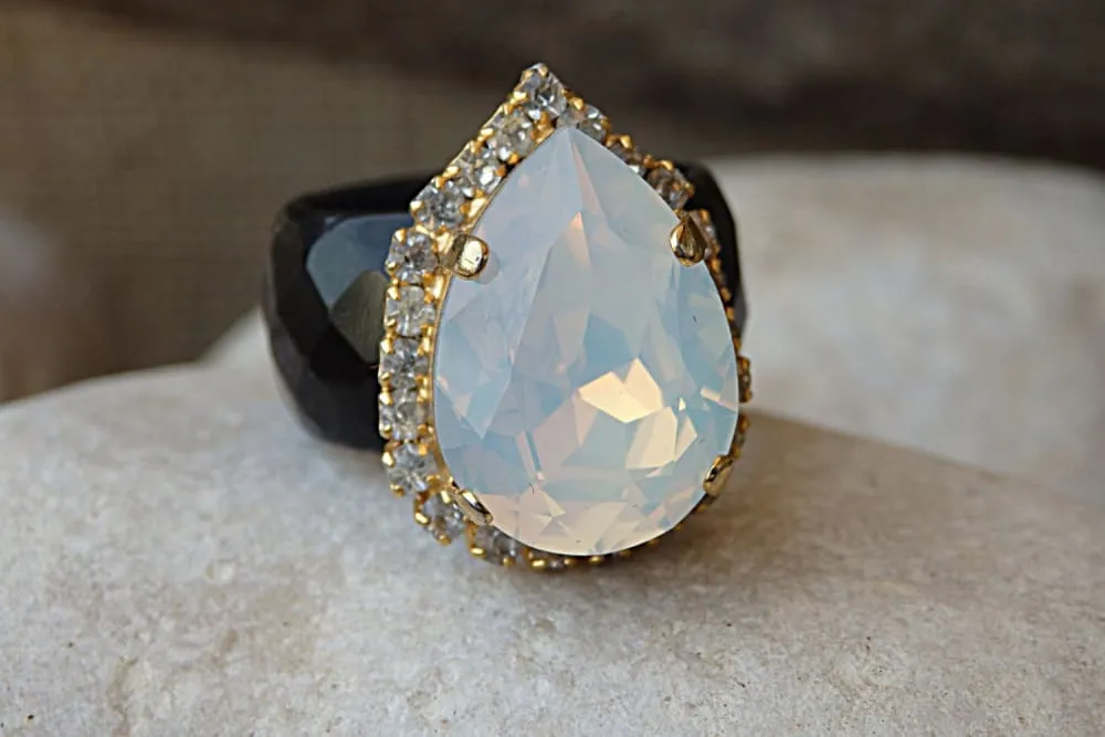 Teardrop Ring