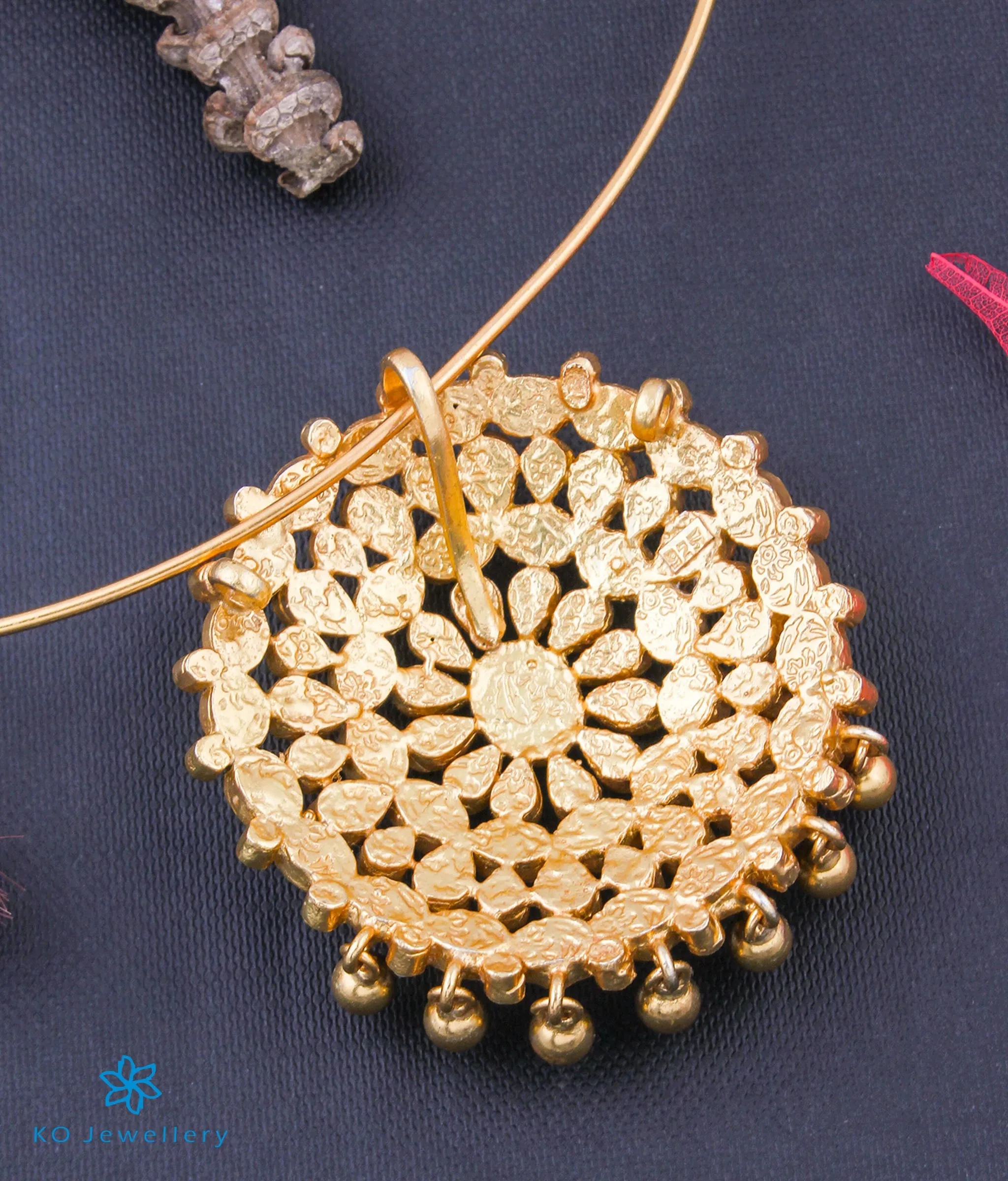 The Akriti Silver Navaratna Pendant (Thin Chain)
